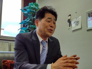 原田英也院長※クリックで拡大